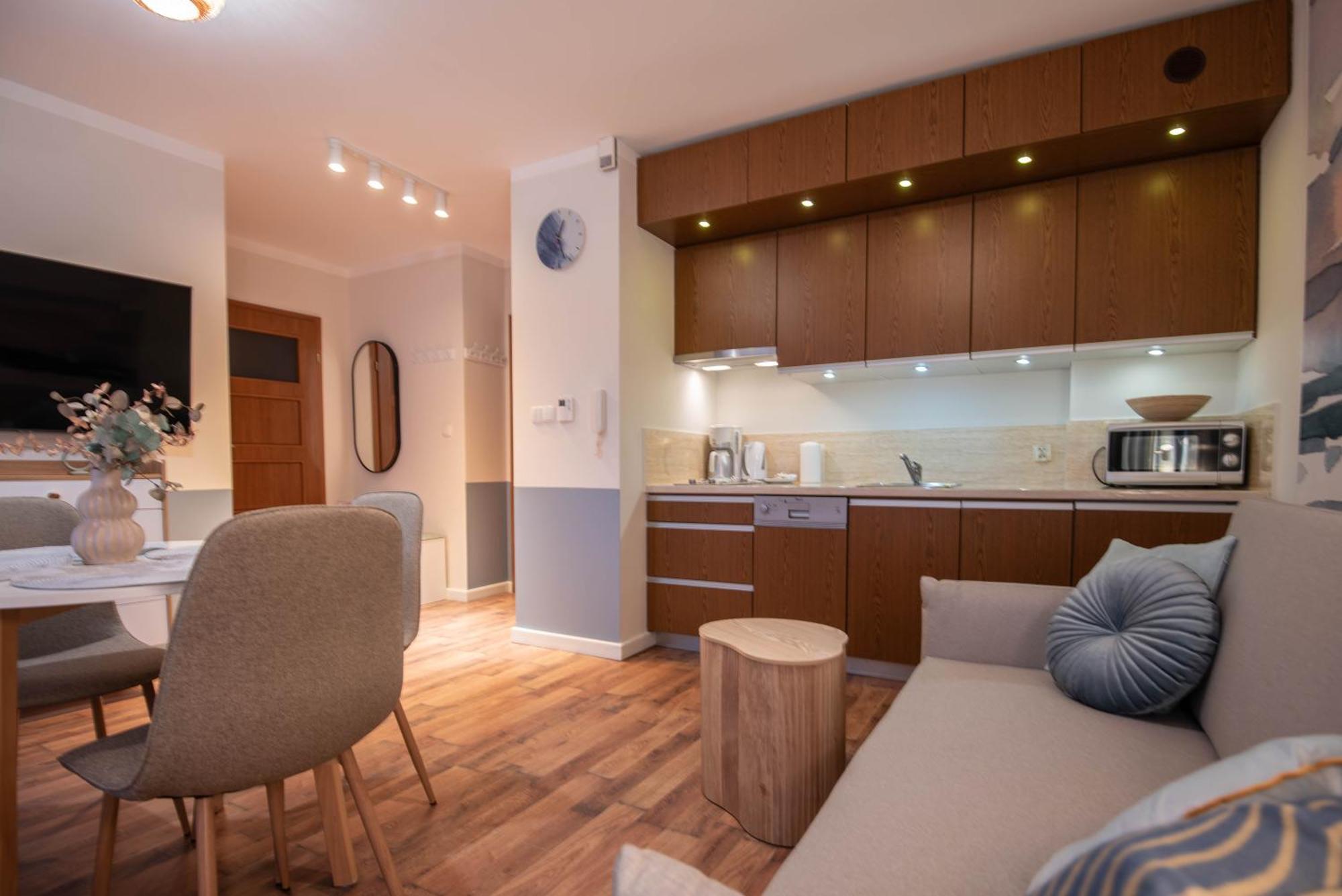 Apartamenty Mistral Z Parkingiem - Promenada & Morze - Apartamenty Na Wyspie Swinemünde Exterior foto